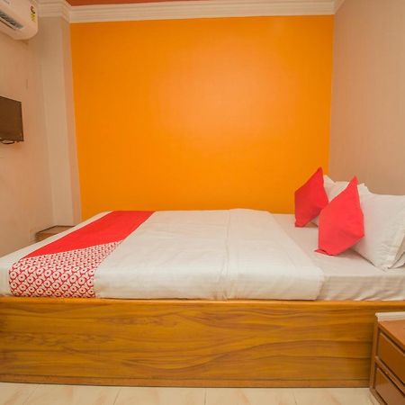 Oyo 48133 Hotel Payel Māldah Екстериор снимка