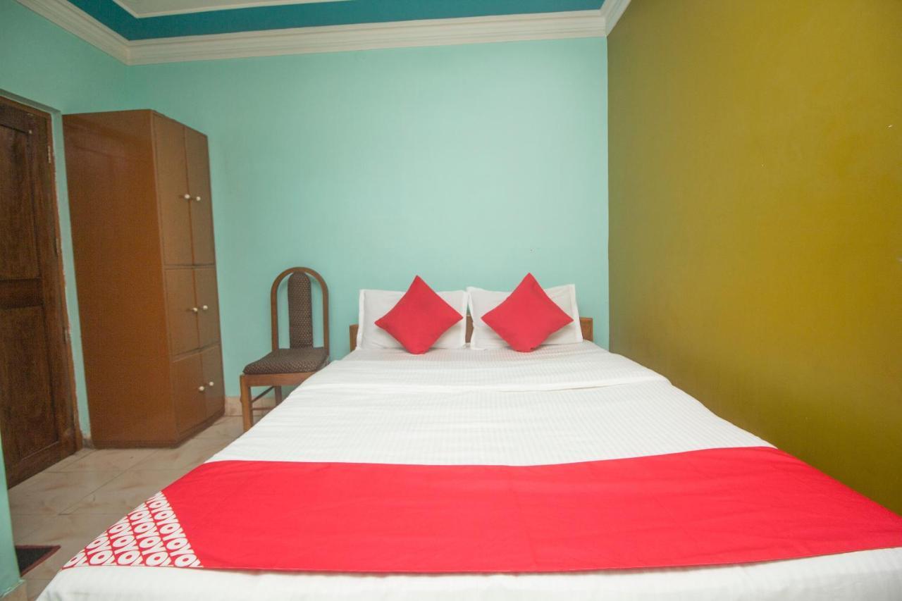 Oyo 48133 Hotel Payel Māldah Екстериор снимка
