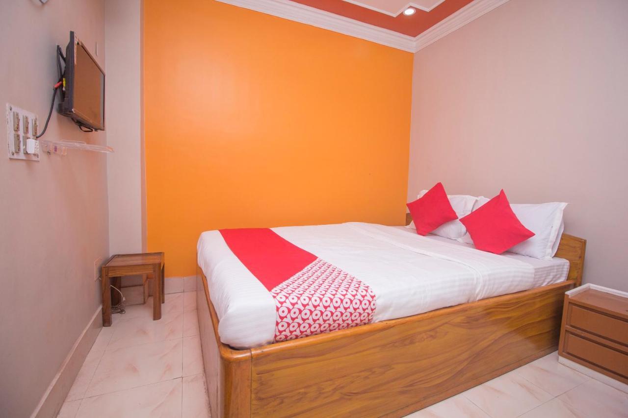 Oyo 48133 Hotel Payel Māldah Екстериор снимка